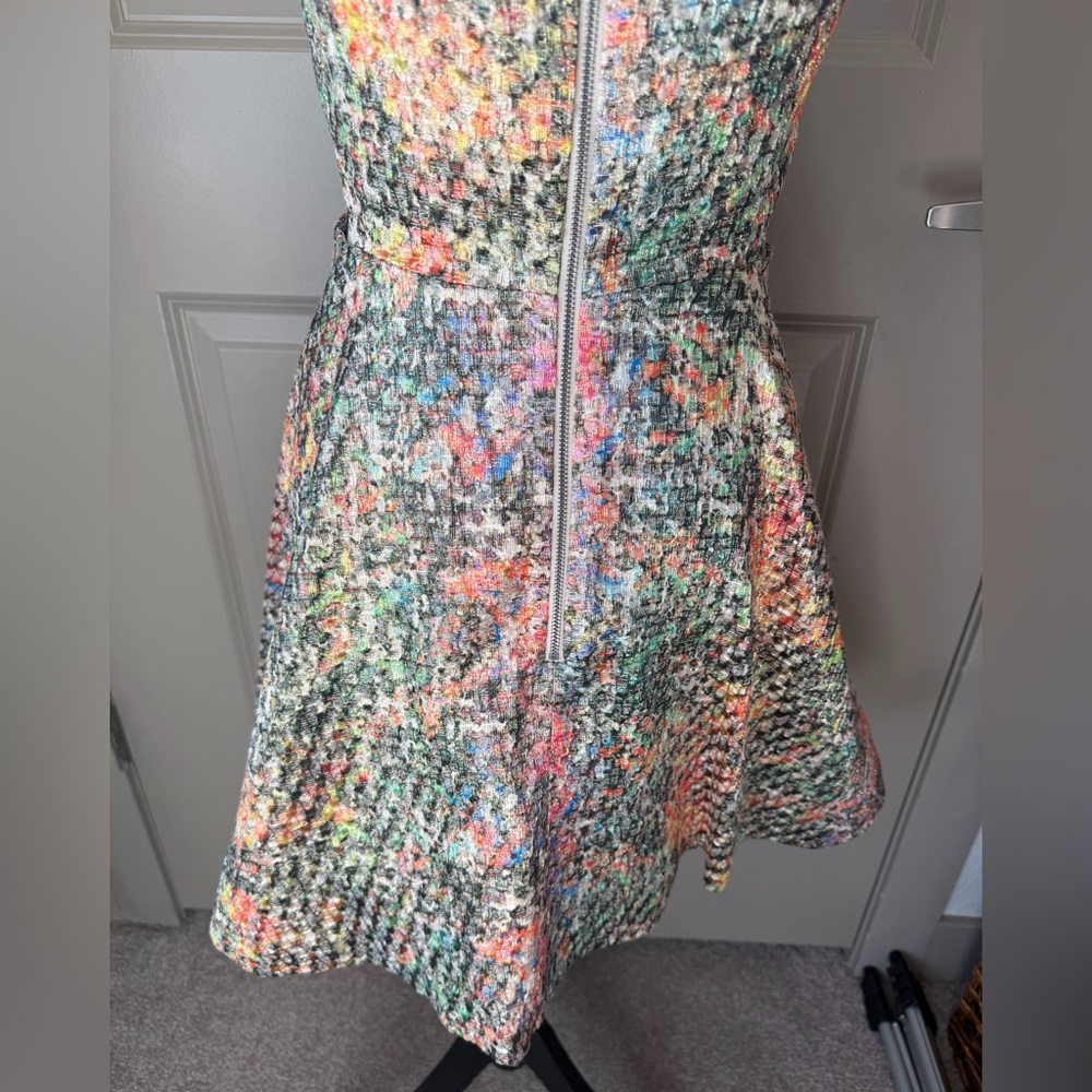 Alice + Olivia Varita Fit & Flare Metallic Dress - Picture 10 of 16